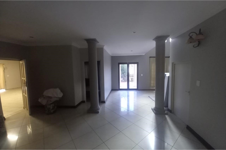 3 Bedroom Property for Sale in Hillcrest Northern Cape